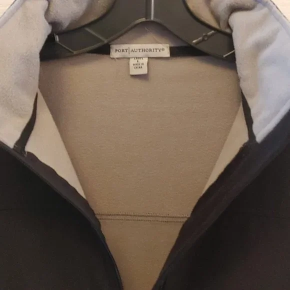 Womens Large Spring/Fall/Rain Jacket - Port Authority - Picture 3 of 5